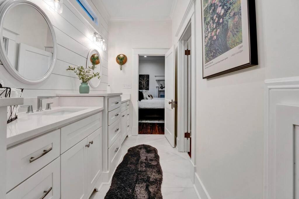 The Victorian - Elegant 3Br Home Near Overton Memphis Bagian luar foto