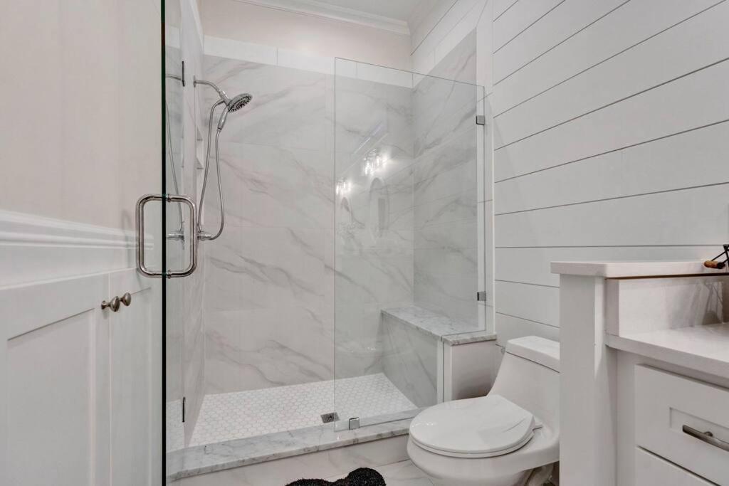 The Victorian - Elegant 3Br Home Near Overton Memphis Bagian luar foto